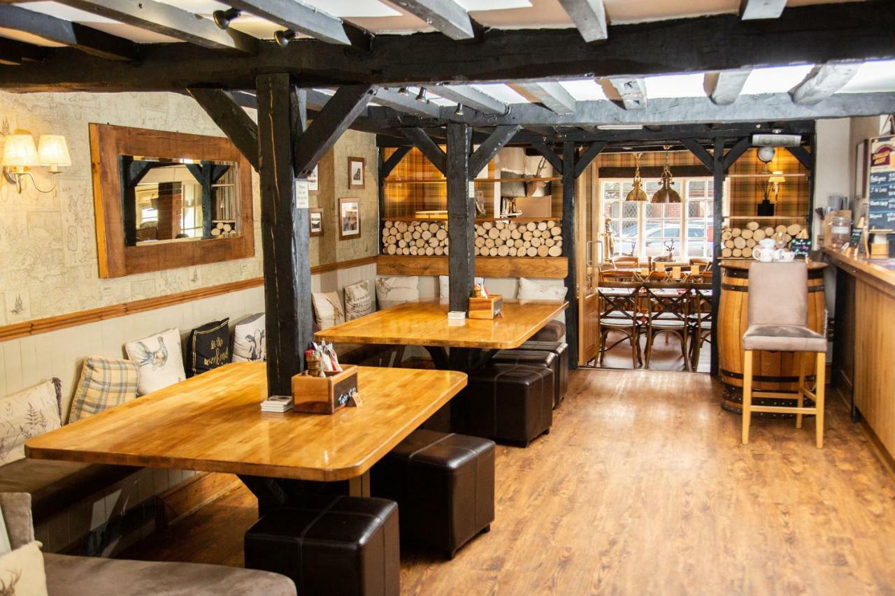 Crown Inn Marston Montgomery Dış mekan fotoğraf